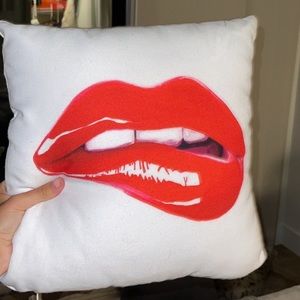 Lip decorative pillow